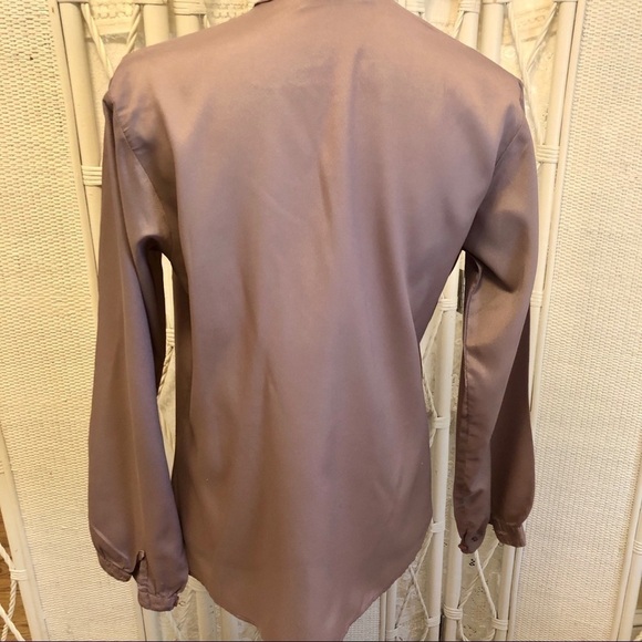 1970s Lilac Ruffle Blouse: Vintage Silky Career Top, size Medium - Picture 6 of 16